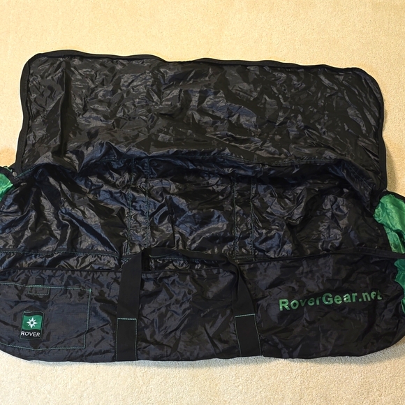 McLean Stroller Gate Check Bag, Black and Green - Picture 4 of 10